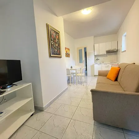 Morgan Apartment *
